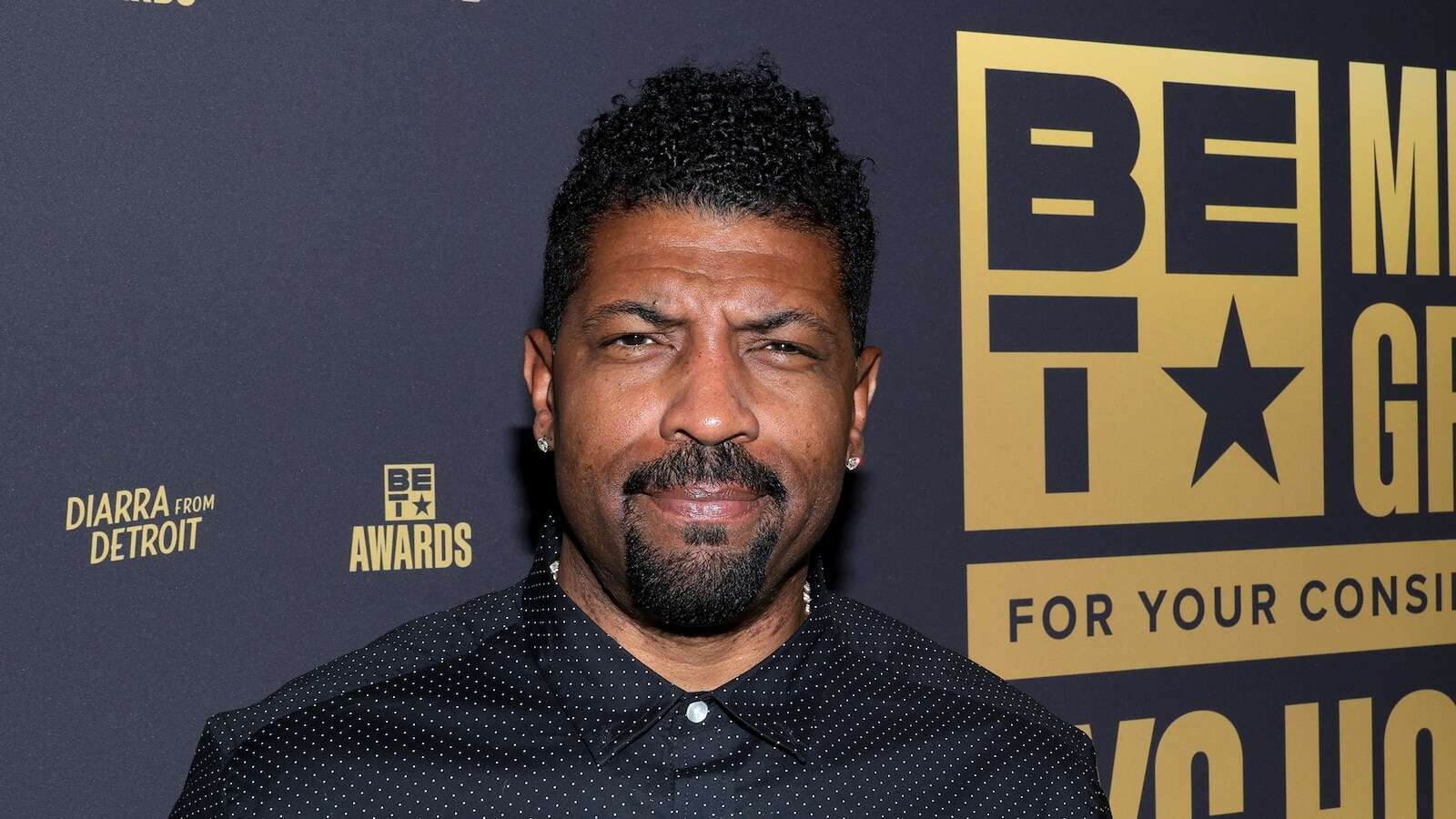 Deon Cole details 'devastating' day, from hospitalization to wildfire evacuationCole shared pictures and videos detailing his evacuation from the fires.1/12/2025 02:14:03 EST