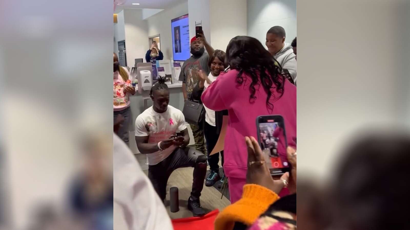 After ringing the bell to finish chemo, woman surprised with marriage proposalAngelica May had no idea she would finish chemo and get engaged on the same day.March 26, 2024