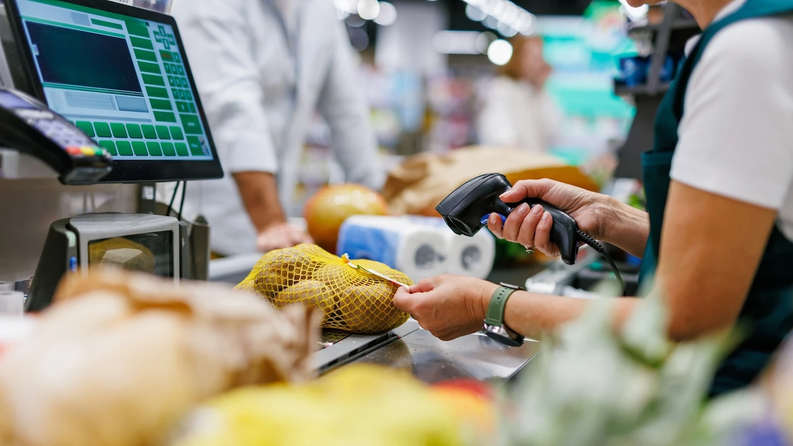 3 tips to save at the grocery store that can lower the annual bill by more than $4KThe co-founder of Krazy Coupon Lady shared her best methods.25 minutes ago