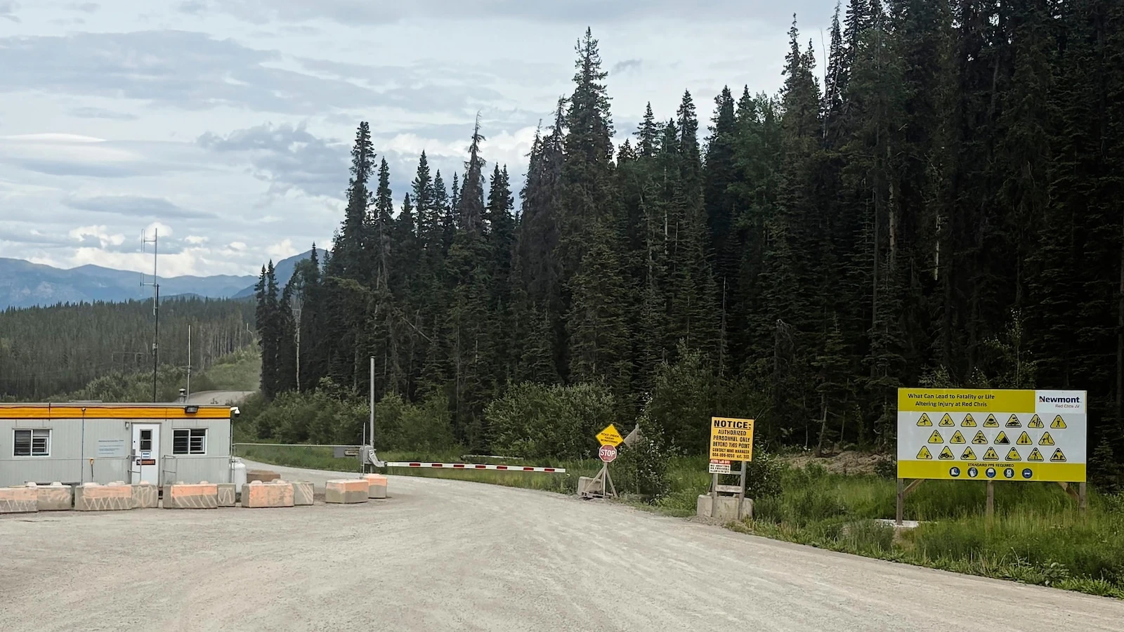 3 workers trapped in Canadian mine have air, food and water amid rescue operations