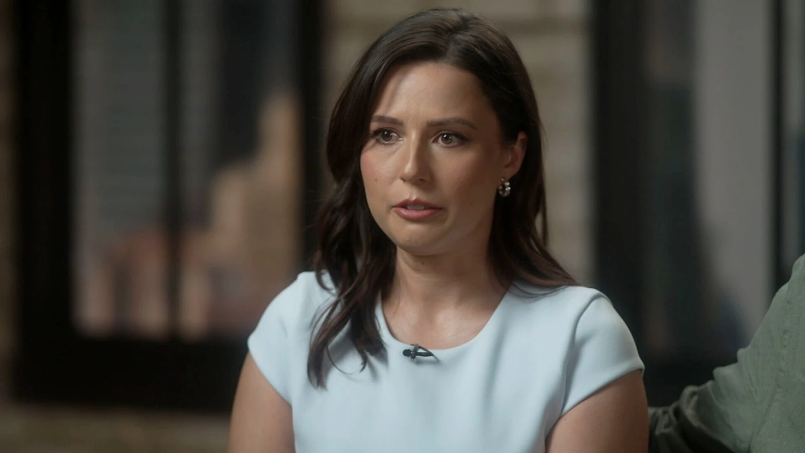 Bachelorette Katie Thurston says she went from wedding planning to battling cancerThurston says she was diagnosed with Stage 3 breast cancer.2 hours ago