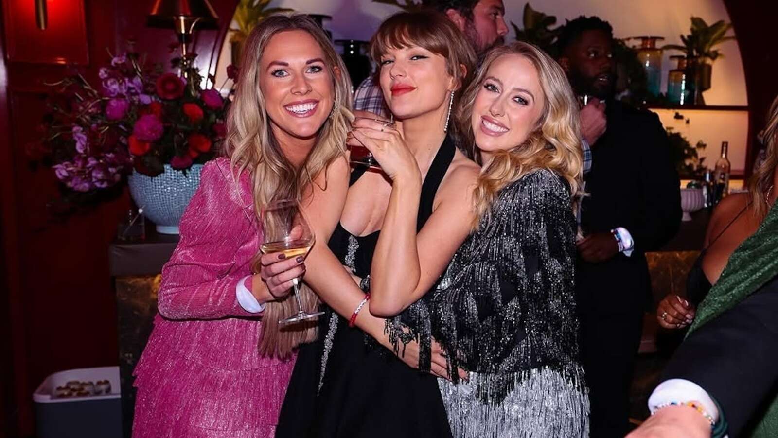 Brittany Mahomes shares photos with Taylor Swift after Eras Tour wrapsThe besties were photographed partying the night away.12/19/2024 11:34:00 EST