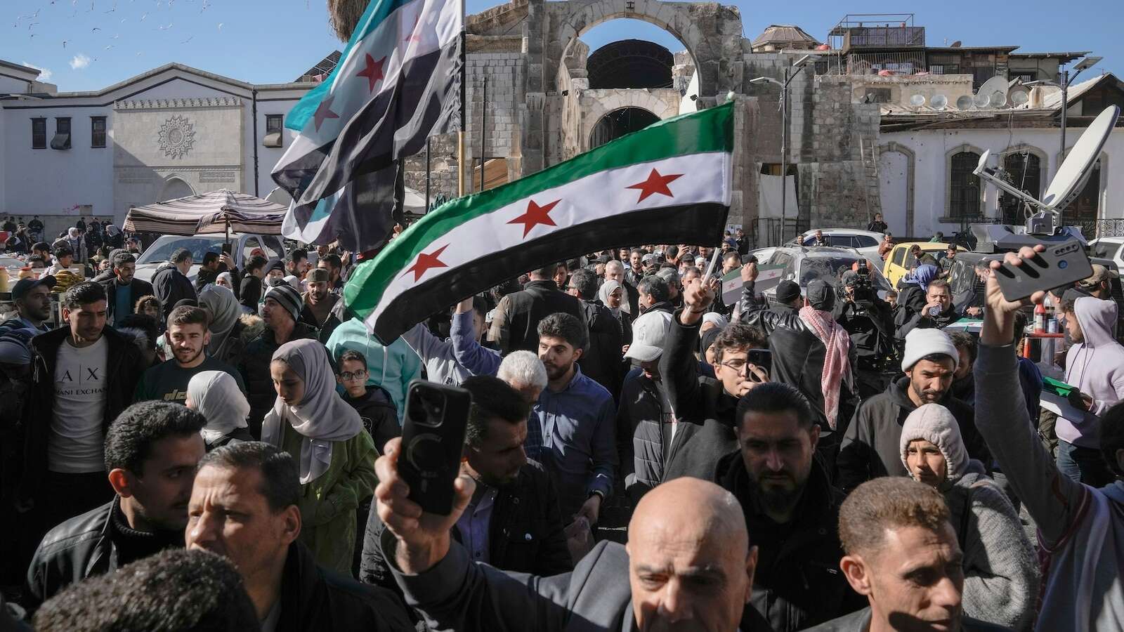 Thousands of Syrian celebrate in central Damascus during first Friday prayers since Assad's fall