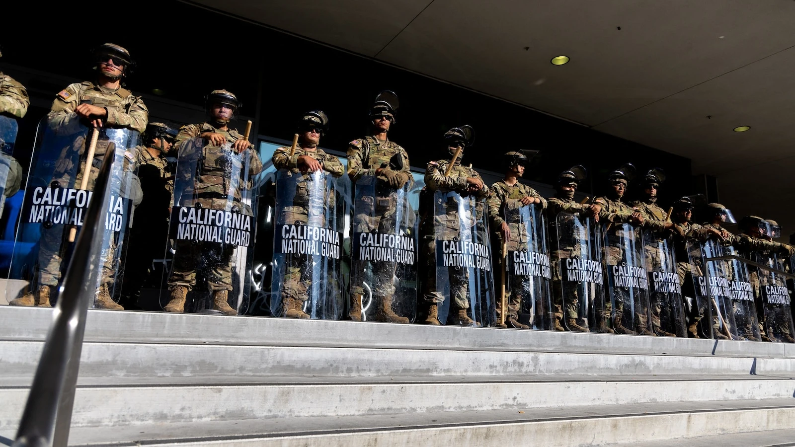 Pentagon pulling half of Guard members deployed to LA to support ICE
