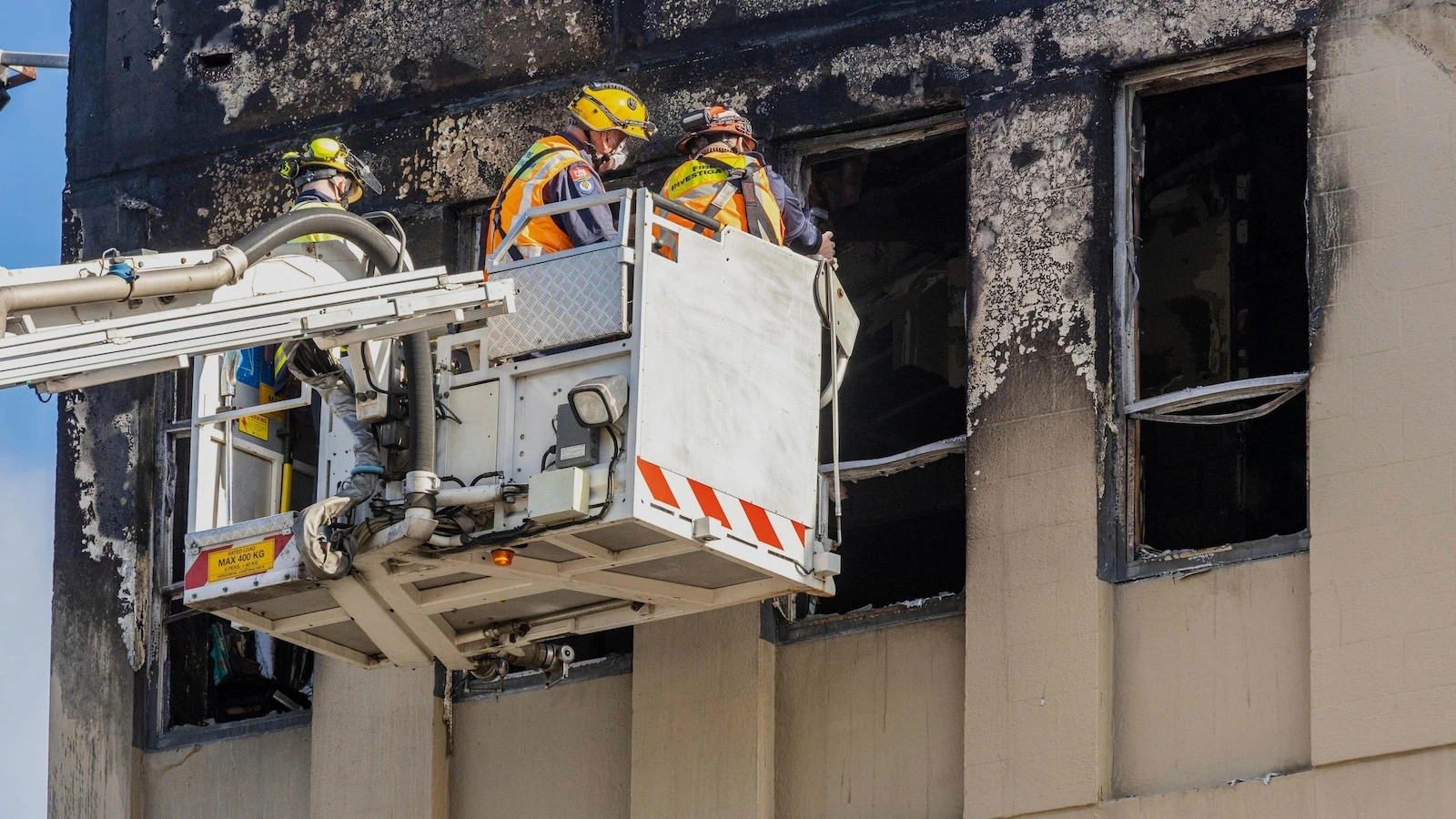 Trial begins for man accused of killing 5 by setting fire to boarding house