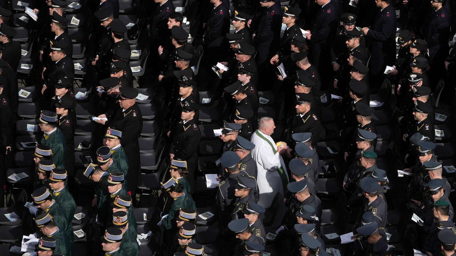 Pope Francis reminds armed forces only to act for defense and always respect international laws