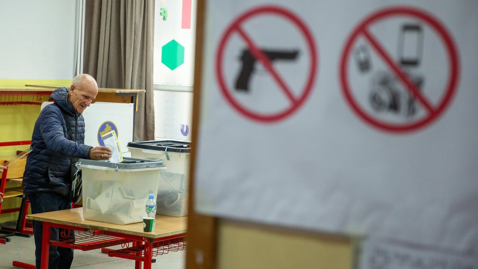 Kosovo holds municipal elections with the governing party aiming for Pristina city hall