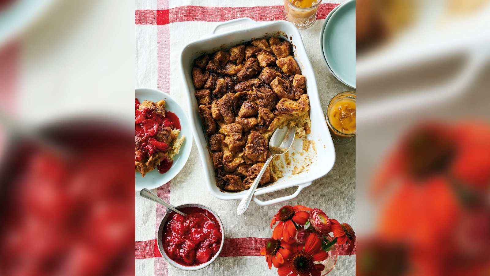 Strawberry French toast casserole, savory herb drop biscuits recipesPreppy Kitchen creator John Kanell shared two dishes from his new cookbook.8/20/2024 07:51:09 EDT