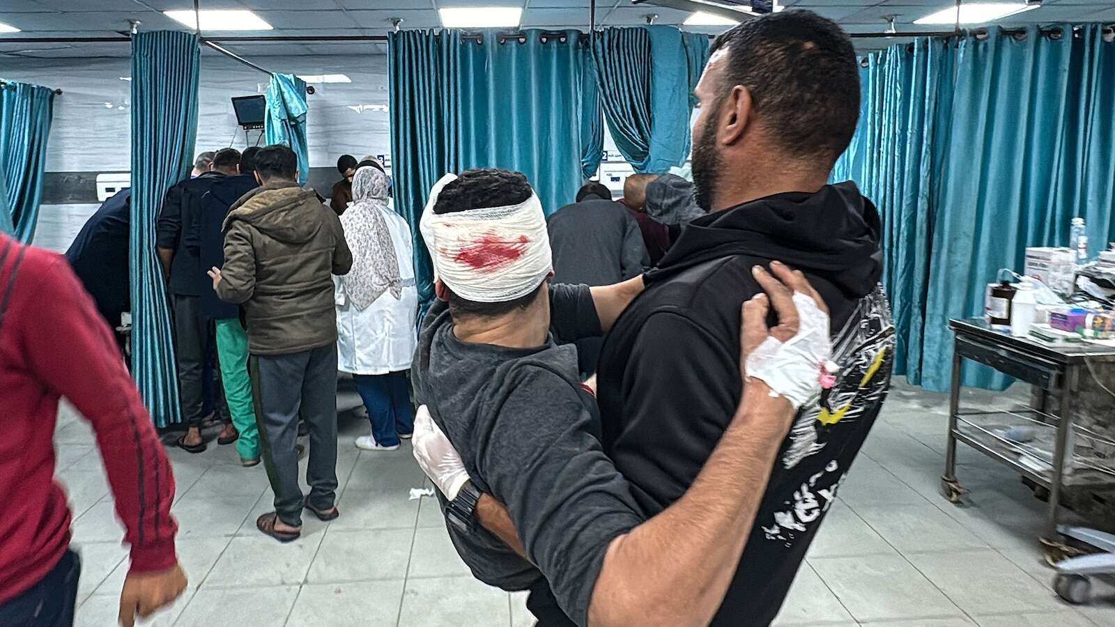 Just 1 hospital providing humanitarian services in north Gaza, health officials say