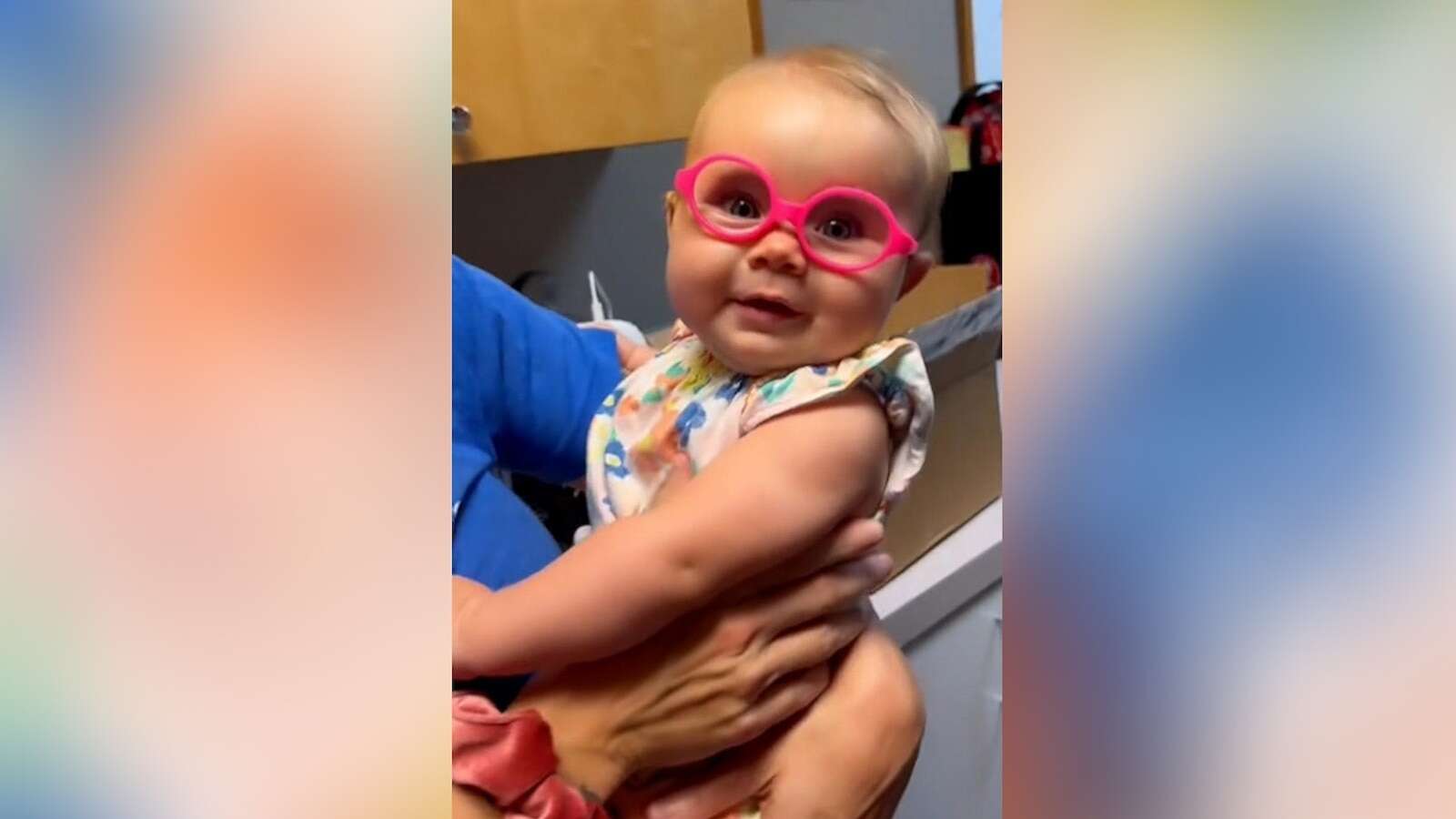 Mom shares sweet video of baby daughter seeing for 1st timeA TikTok video of the girl's reaction has gone viral with over 6 million views.9/5/2024 12:19:20 EDT