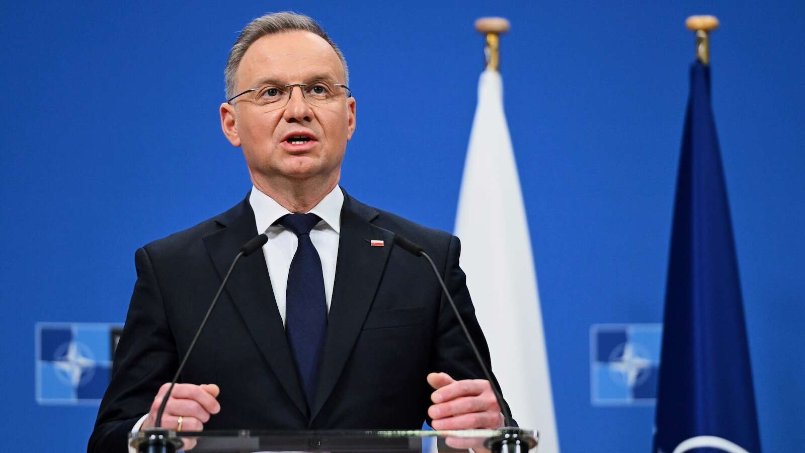 President Duda calls on US to place nuclear weapons in Poland