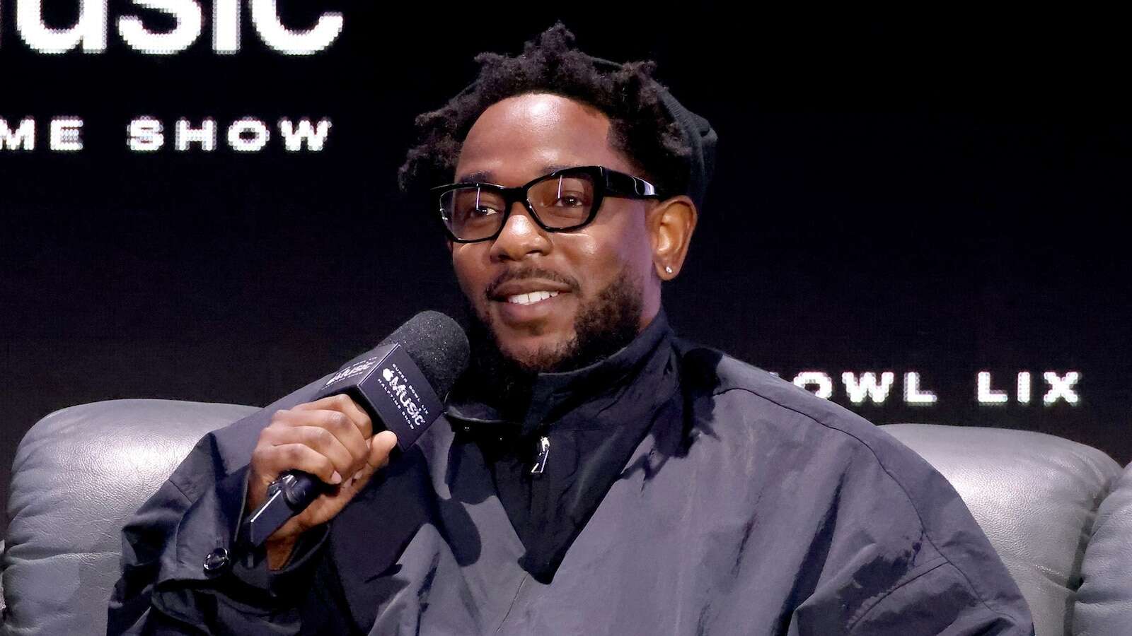 Kendrick Lamar talks upcoming Super Bowl LIX halftime showLamar talked with hosts Ebro Darden and Nadeska Alexis to discuss the event.17 minutes ago