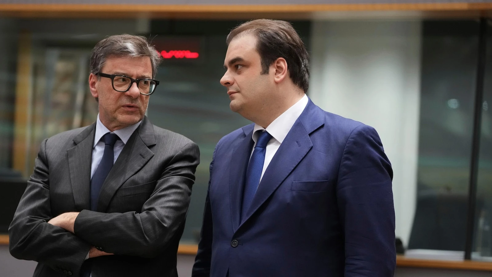 European economist says Russia's economy is strained due to the Ukraine war and sanctions