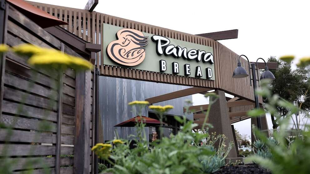 Panera Bread issues new warning for 'charged lemonades' amid wrongful death lawsuitA 21-year-old woman died after drinking the lemonade.10/31/2023 11:03:41 EDT