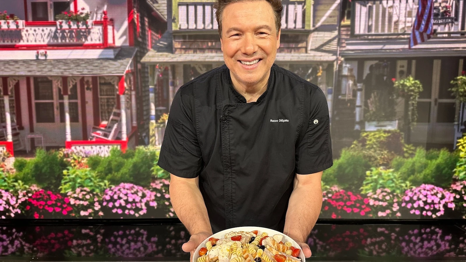 Fresh summer recipes from chef Rocco DiSpiritoLemon and herb ricotta adds a bright twist to pasta salad.1 hour ago