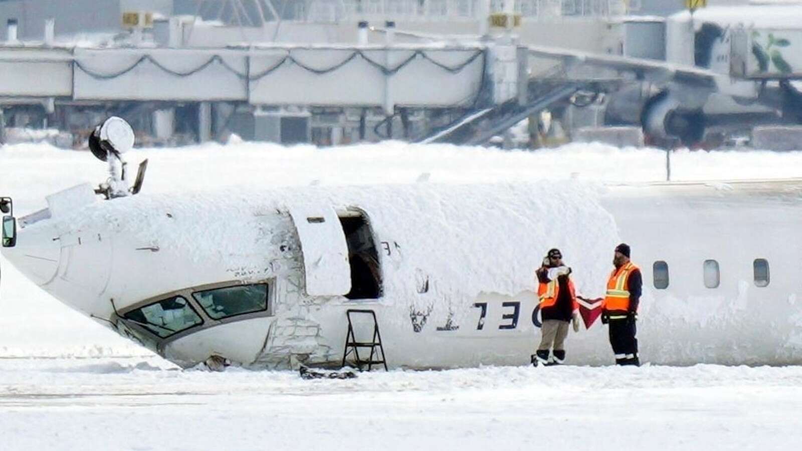 What's the key to surviving a plane crash? Skilled crew, strong seats and wings that detach