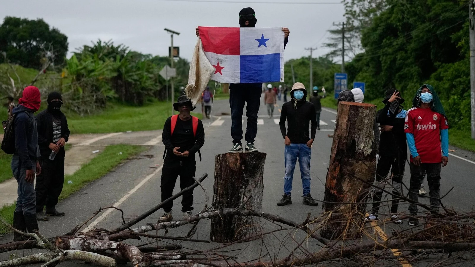 Panama suspends constitutional protections in the northwest after destructive protests