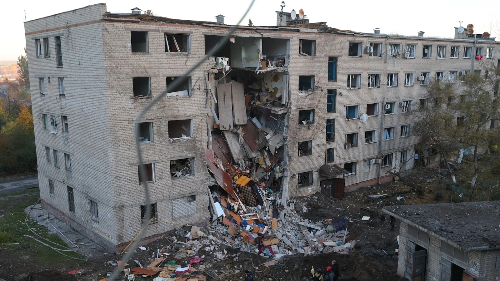 Russia fires 705 missiles, drones into Ukraine in 'complex' attack, Zelenskyy says