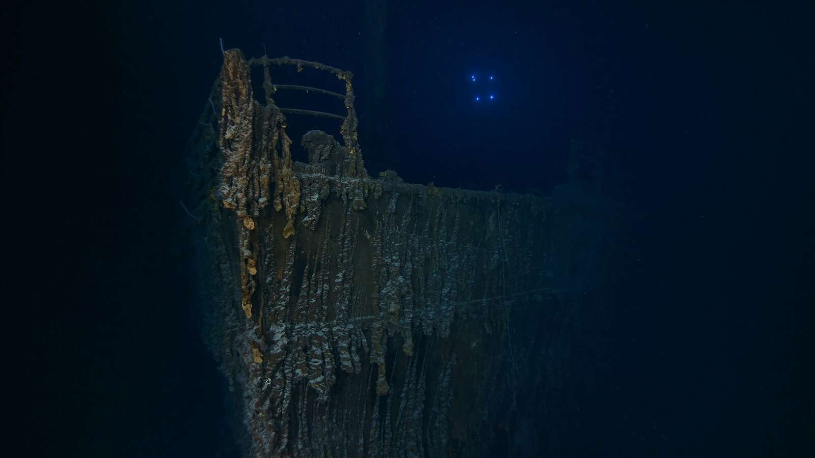 Titanic photo expedition reveals famed railing on ship's bow has fallen off