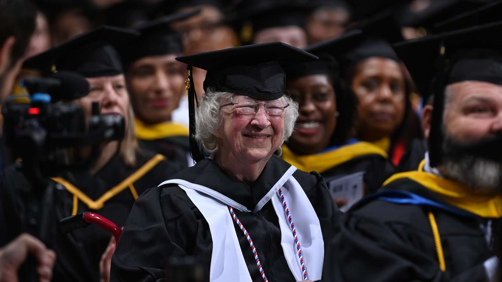 Great grandma of 15 graduates college at 90: 'It's like being in a dream'Annette Roberge graduated from Southern New Hampshire University last month.12/11/2024 09:34:03 EST