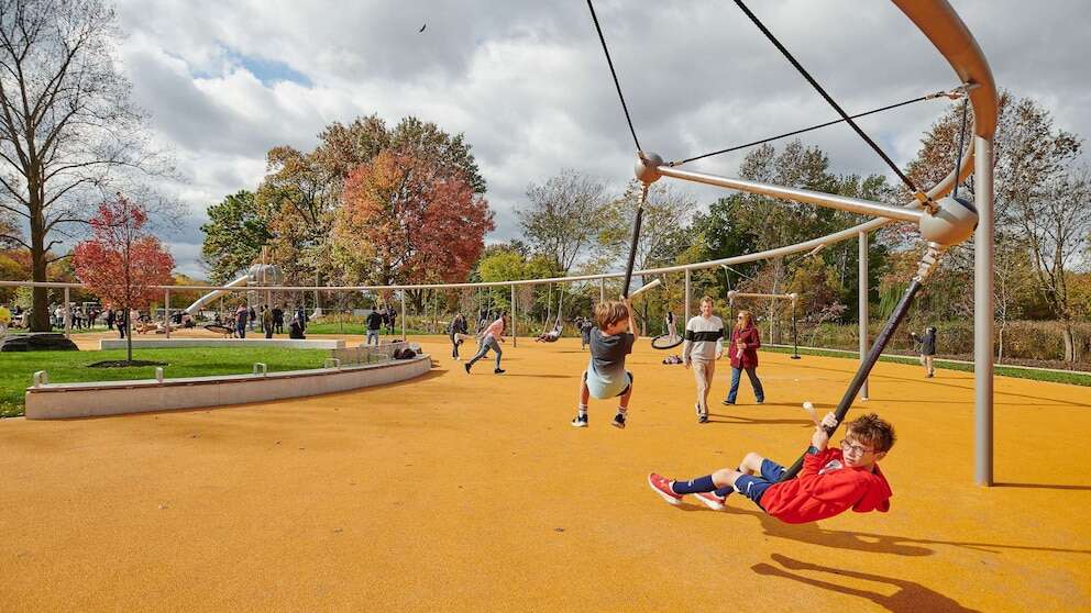 America's largest swing set now open in PhiladelphiaThe mega swing set is made up of 20 swings.10/24/2023 05:57:56 EDT