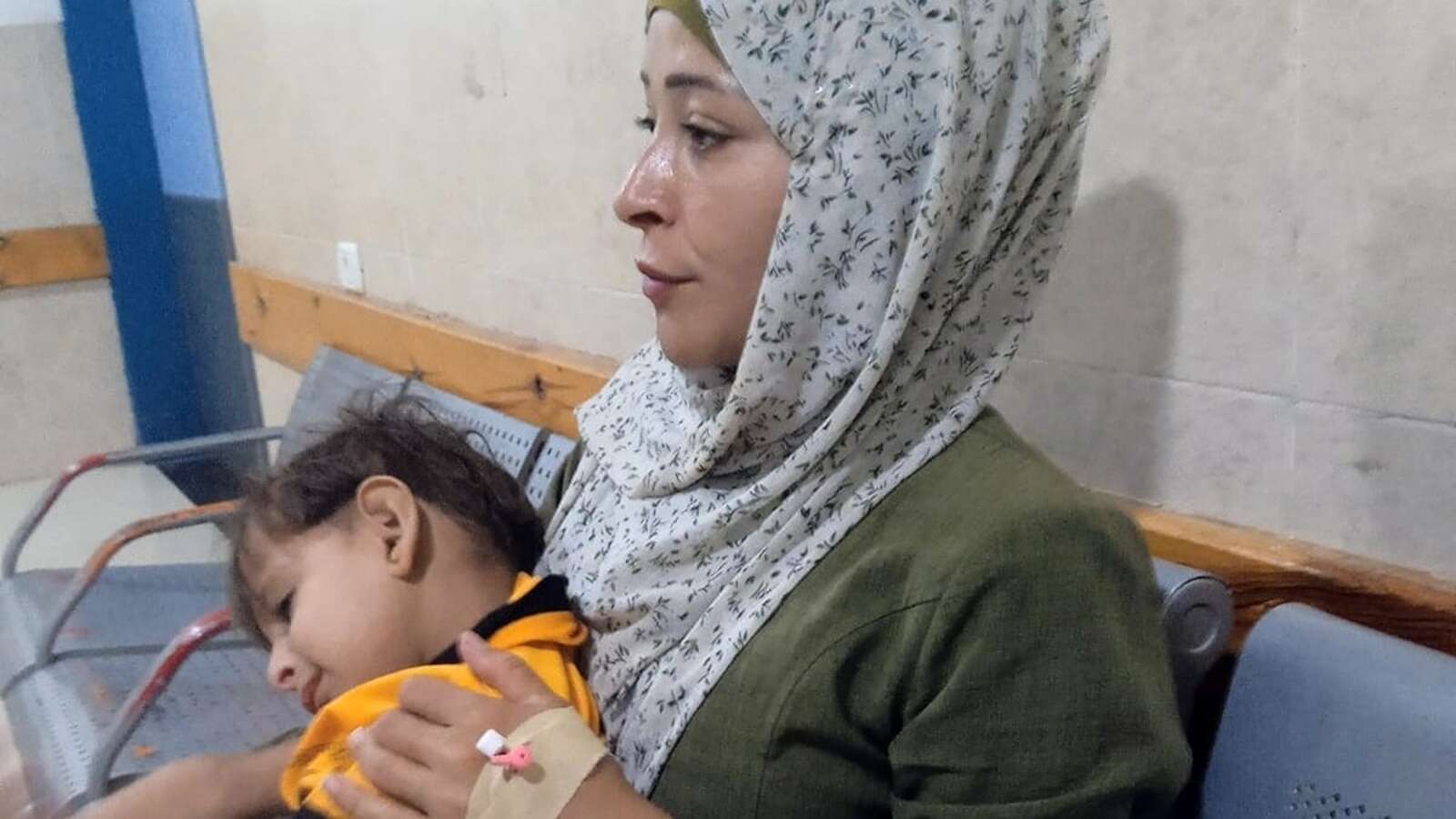 Palestinian child awaits Gaza evacuation as pacemaker battery nears depletion