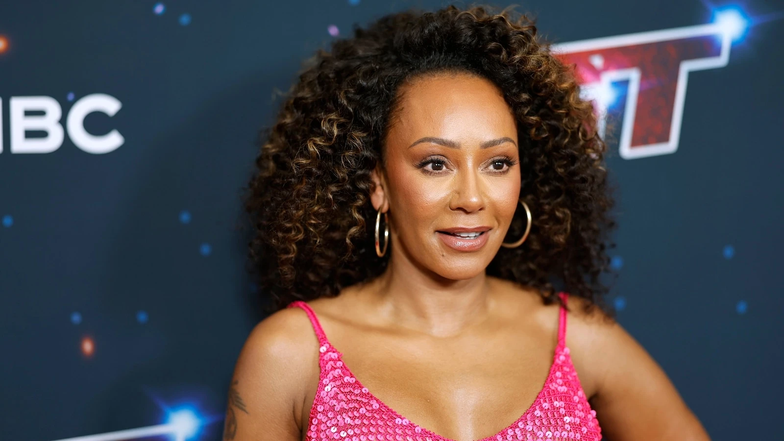 Mel B shines in sparkling red dress at destination wedding with husband Rory McPheeThe couple married in a London ceremony earlier in July.22 minutes ago