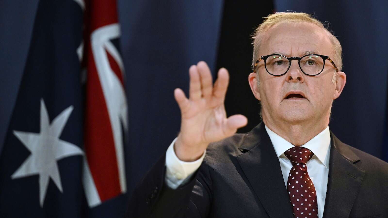 Australia won't retaliate against 'unjustified' US tariffs on steel and aluminum