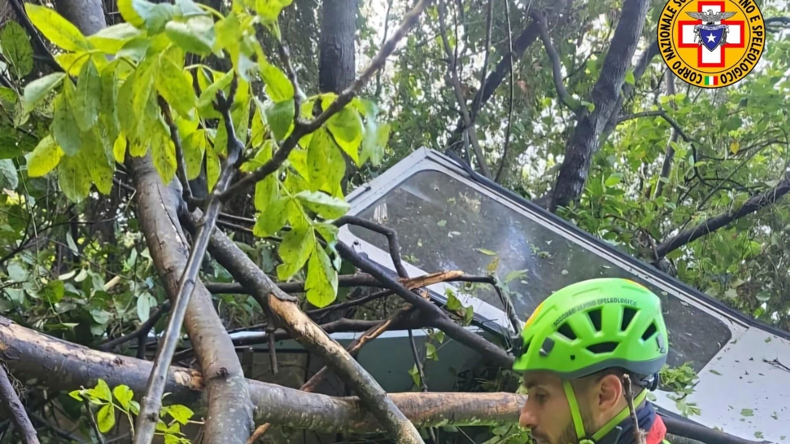 Cable car accident in southern Italy kills at least 4 people