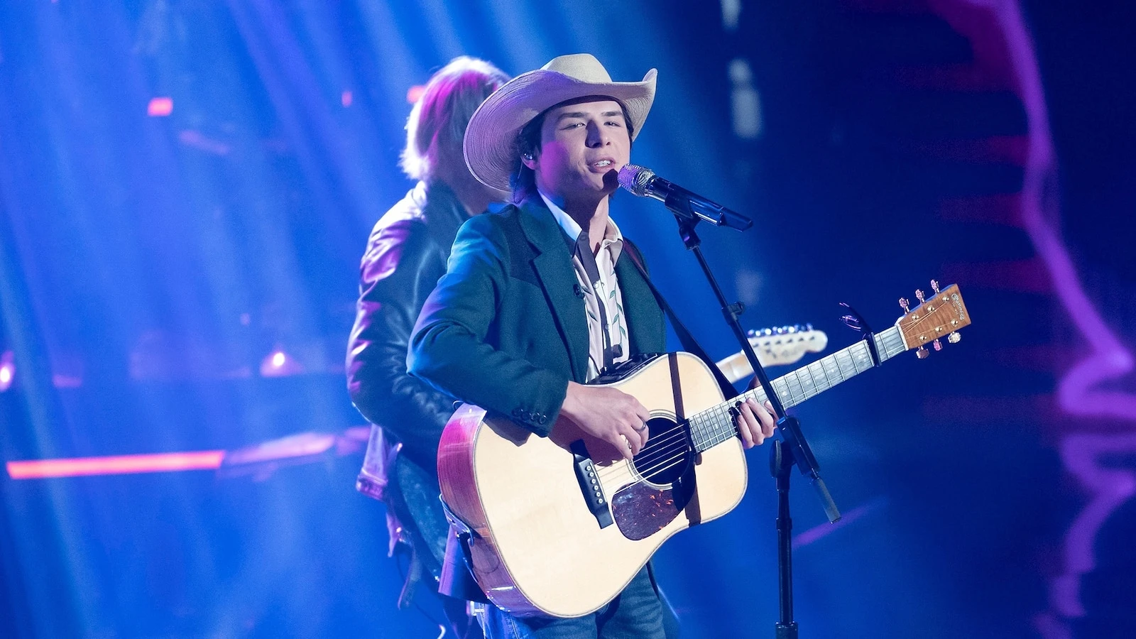 'American Idol' names its Top 3