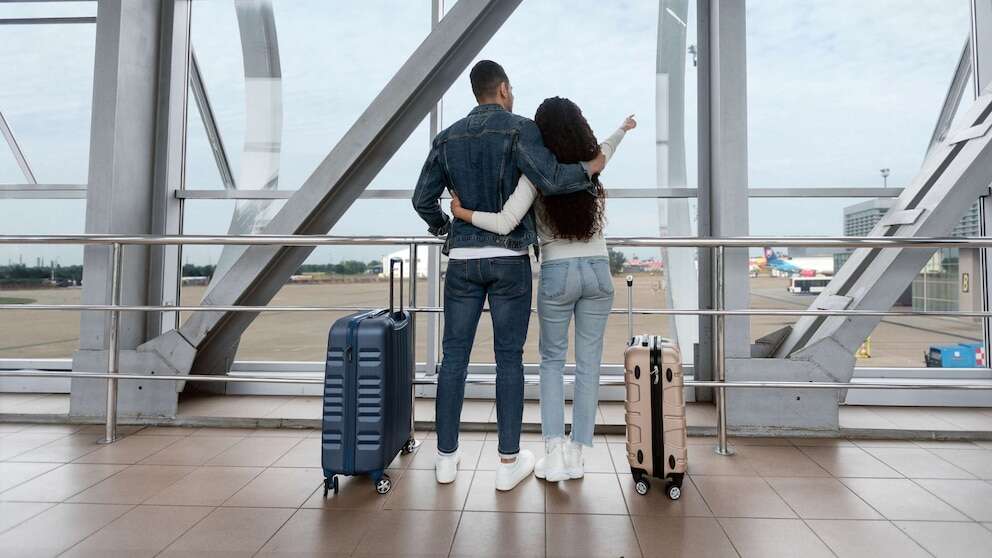 How non-travelers can join loved ones at the gate