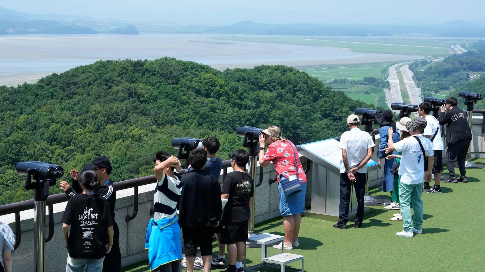 South Korean activists say they flew anti-North Korean propaganda leaflets across the border