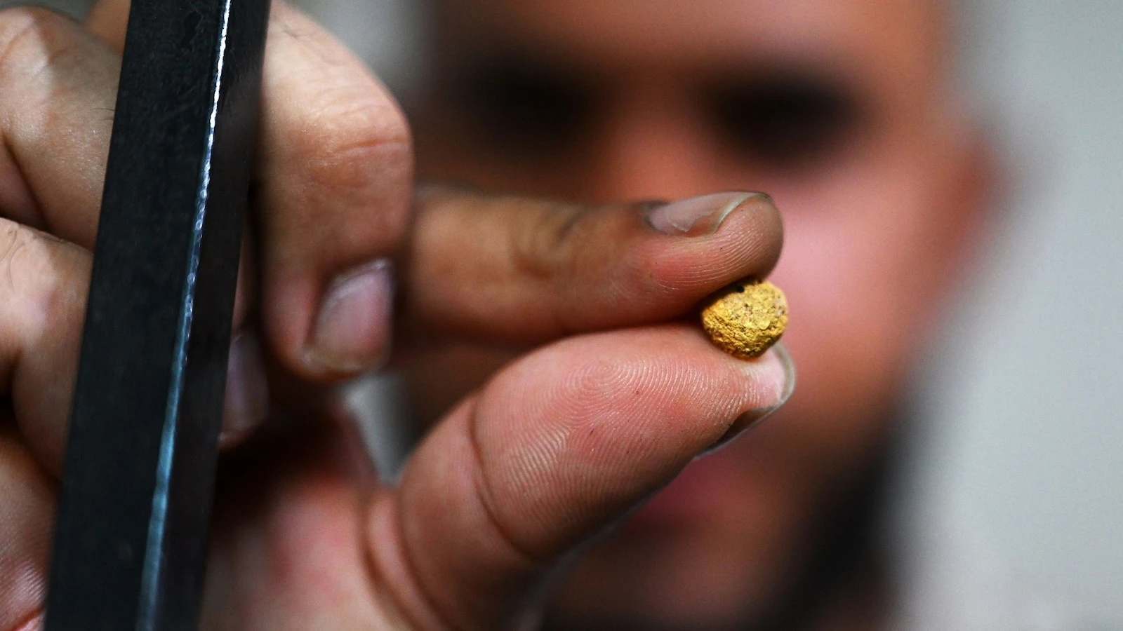 Scientists turn lead into gold for 1st time, but only for a split second