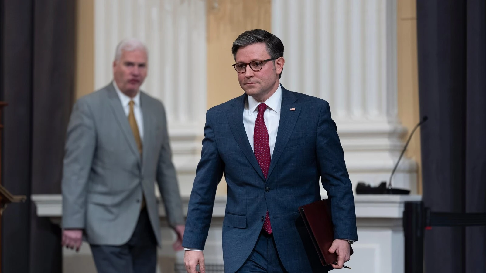 Bill that could make TikTok unavailable in the US advances quickly in the House