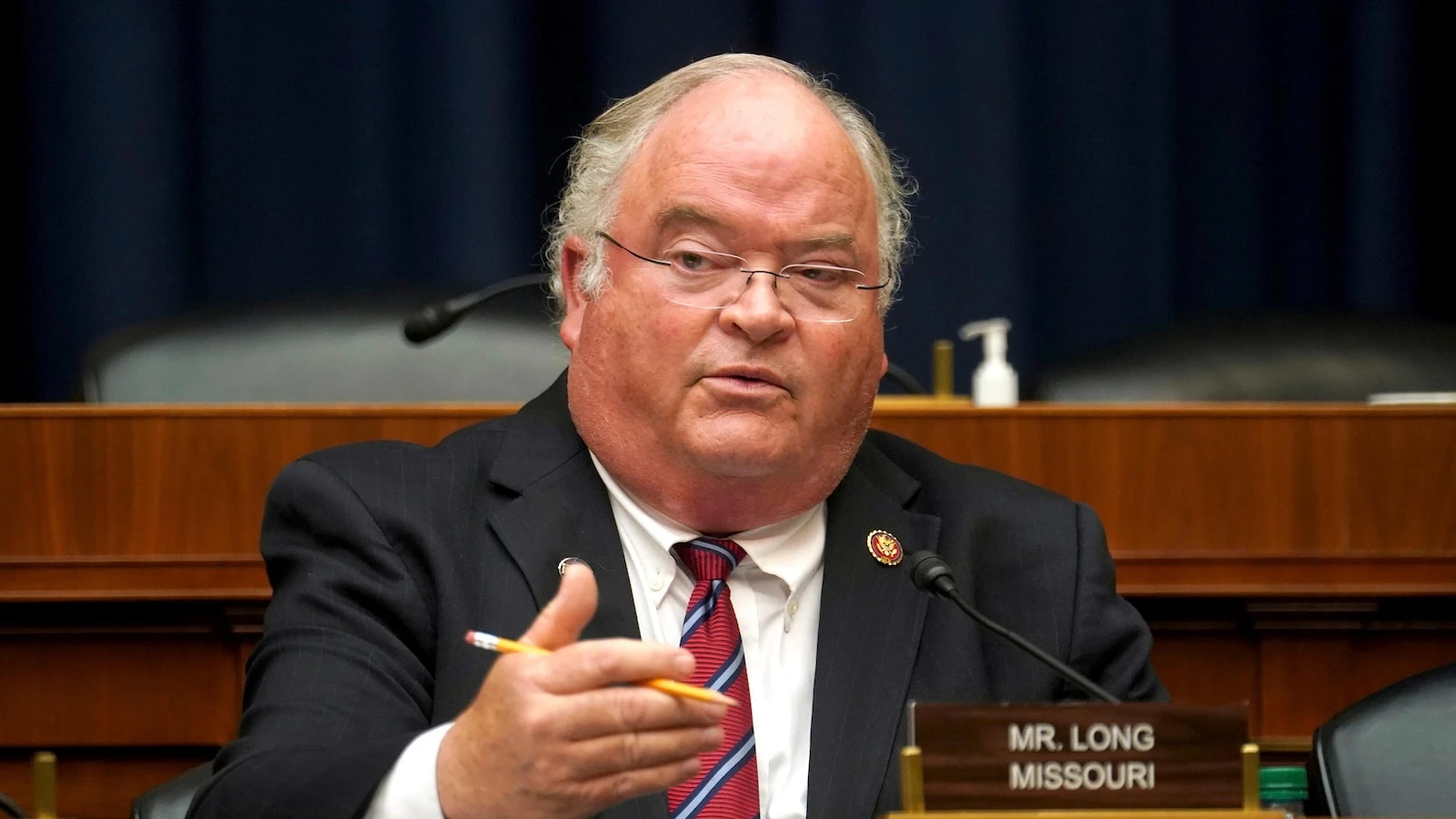 Ex-congressman Billy Long confirmed as commissioner of the IRS, an agency he once sought to abolish