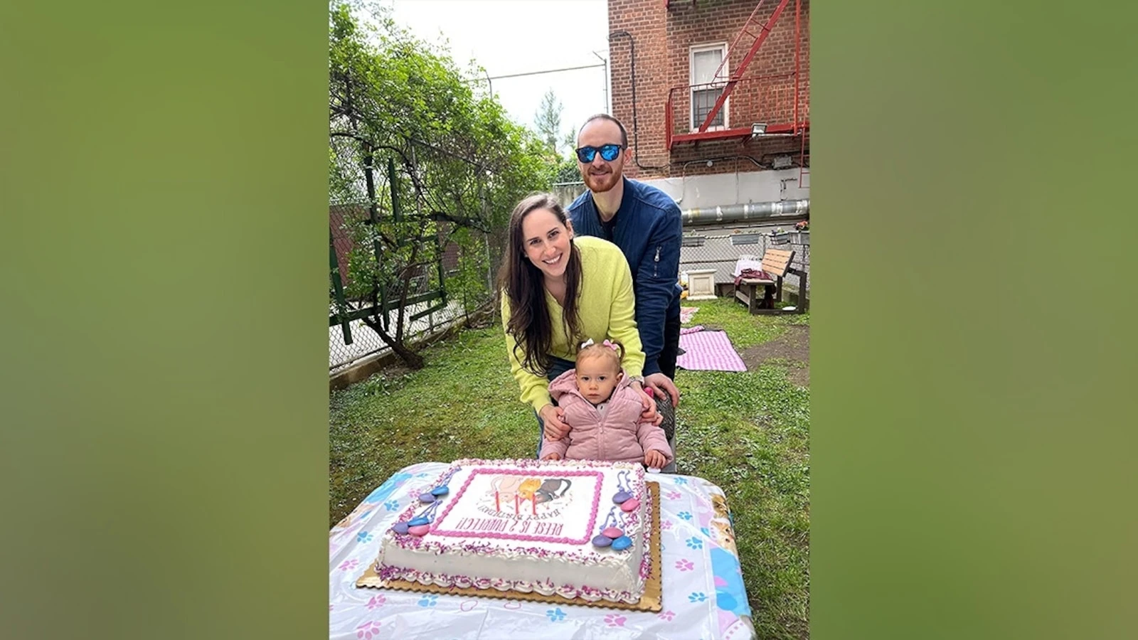 I had a preventative double mastectomy at 32, and no, I don't have the BRCA geneABC News' Rachel Katz shares her journey to undergoing a double mastectomy.10/28/2024 03:40:24 EDT