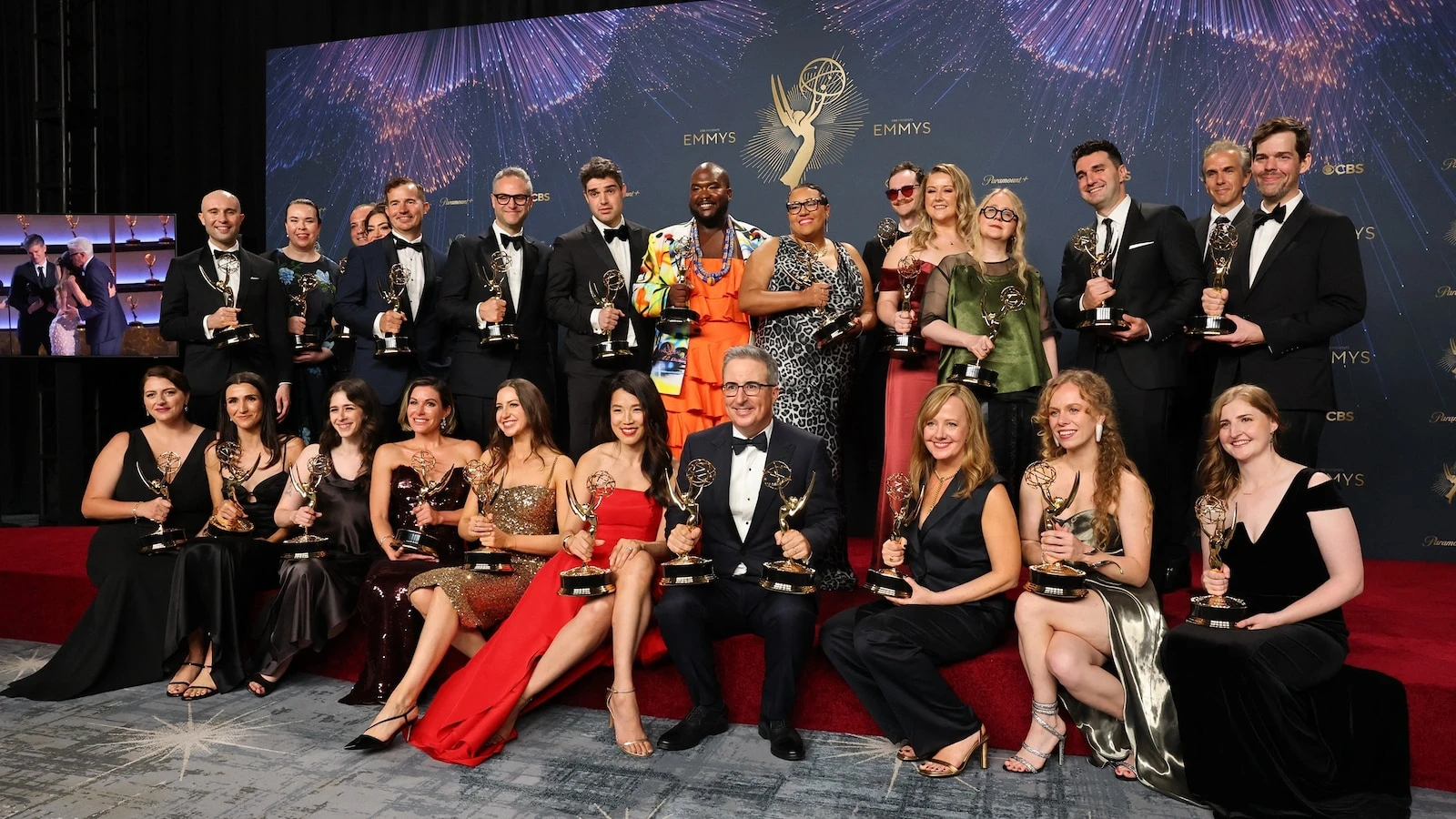 Daniel Cole/ReutersEmmy Awards 2025 recap: Best photos from TV's biggest nightThe star-studded evening featured history-making wins, reunions and tributes.13 minutes ago