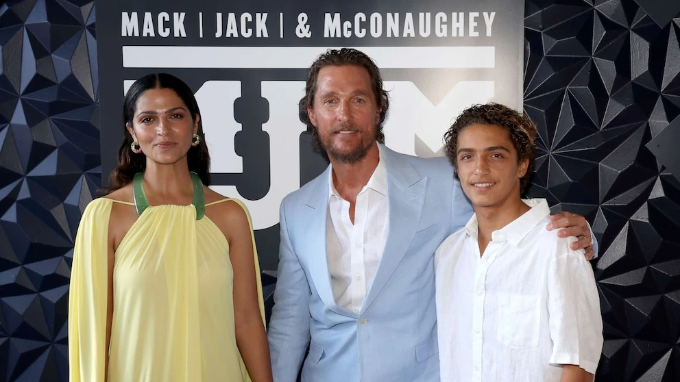 Matthew McConaughey’s son Levi honors the actor in sweet birthday tributeThe actor shares Levi and two other kids with wife Camila. 11/5/2023 05:25:42 EST