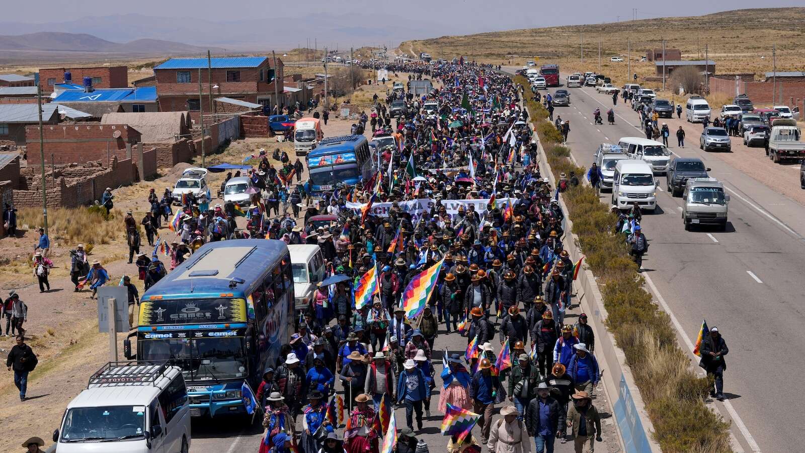 March for Bolivia's ex-President Morales turns violent, as political crisis escalates