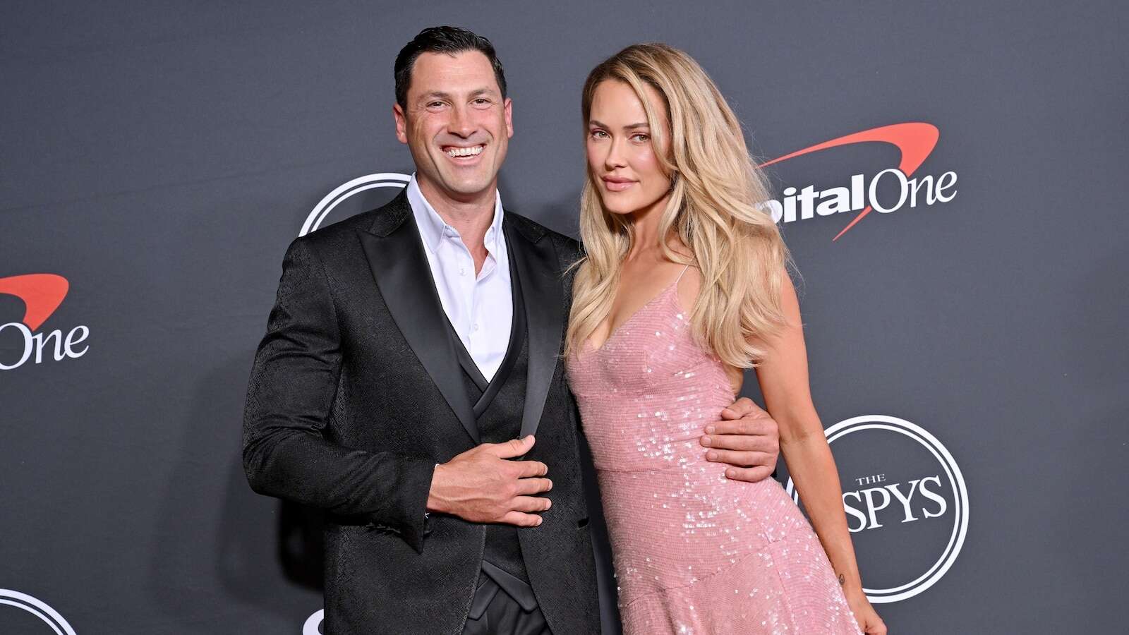 Axelle/Bauer-Griffin/FilmMagic/Getty ImagesPeta Murgatroyd celebrates 7 years of marriage with Maksim Chmerkovskiy