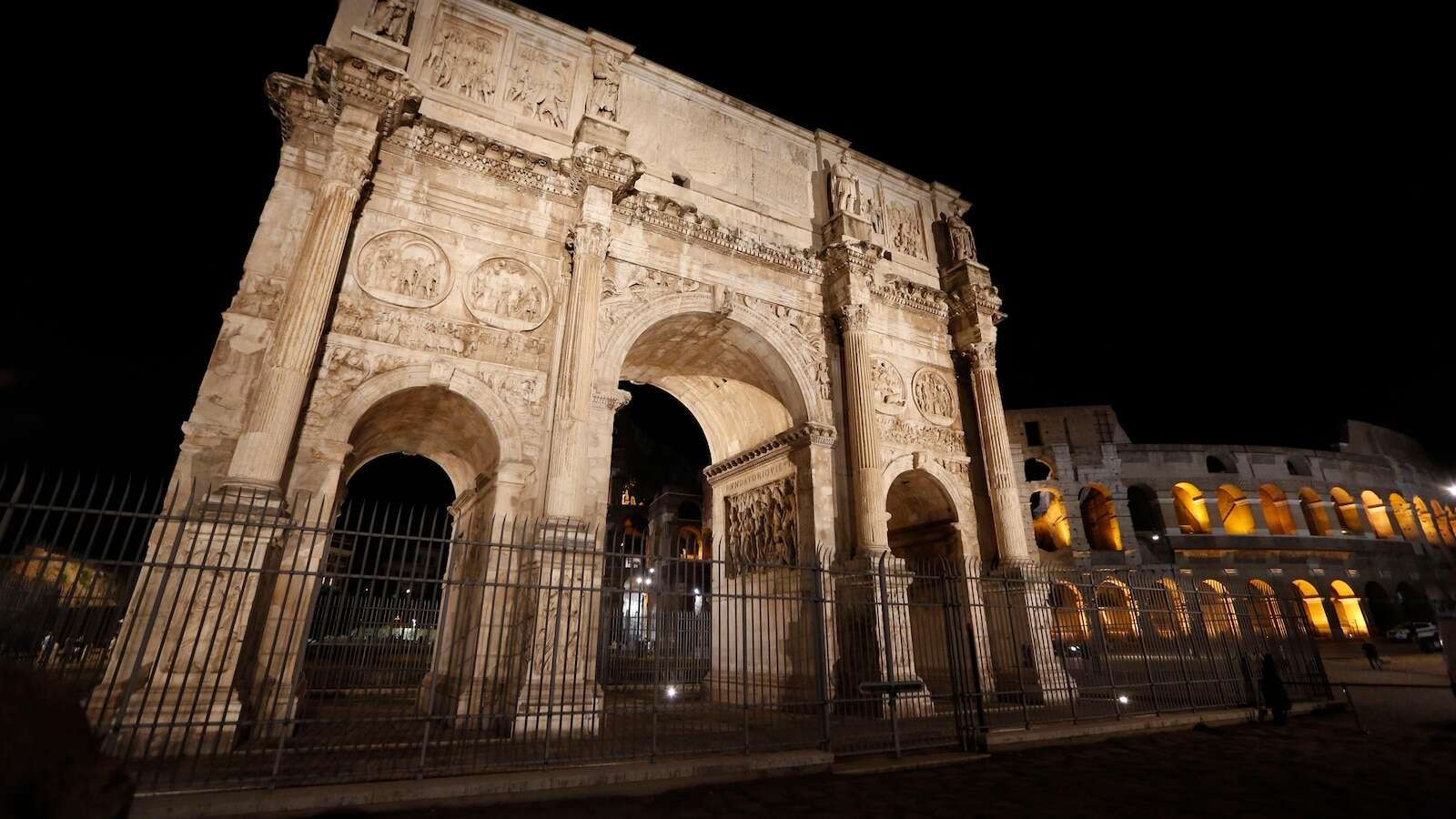 Lightning damages Rome's ancient Constantine Arch during a violent thunderstorm