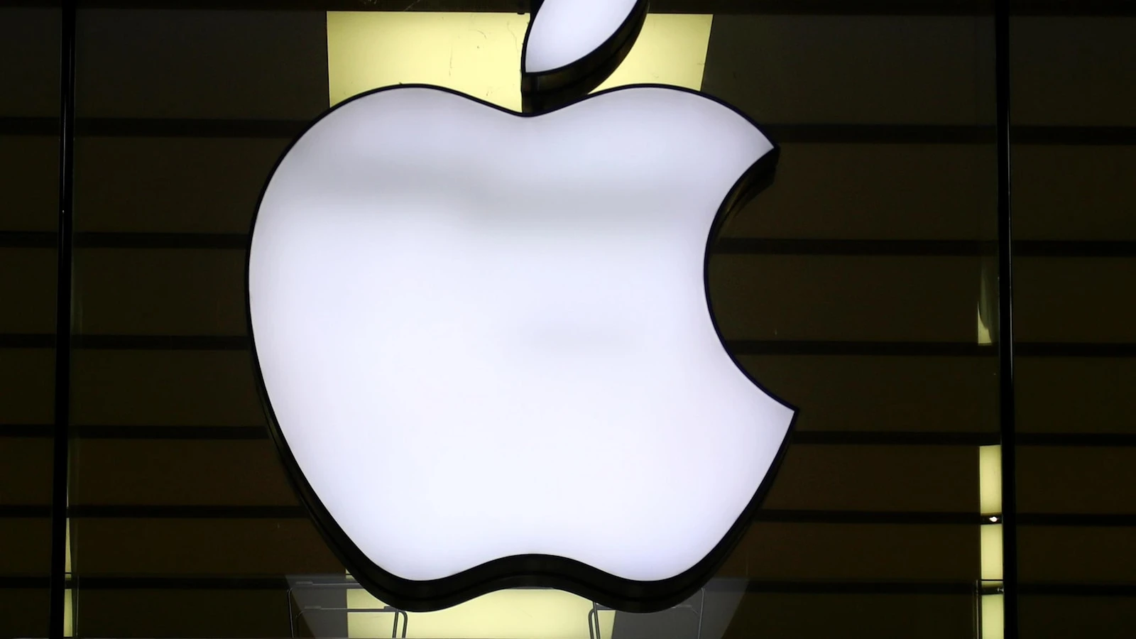 Apple Music marks 10 years with new studio for artists, fans and the future of sound