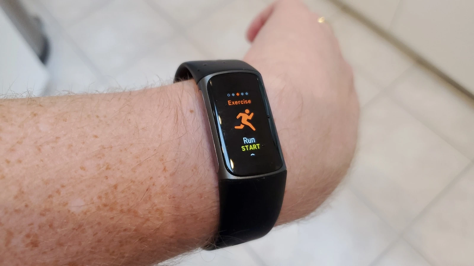 Fitness trackers pushing some users to extreme fitness habits, experts say