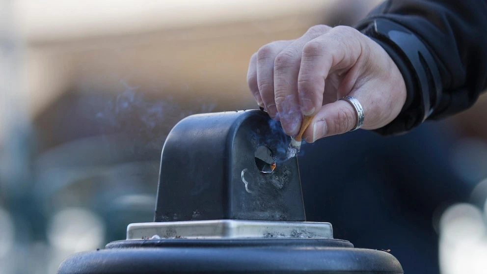 France to ban smoking on beaches at it seeks to avoid 75,000 tobacco-related deaths per year
