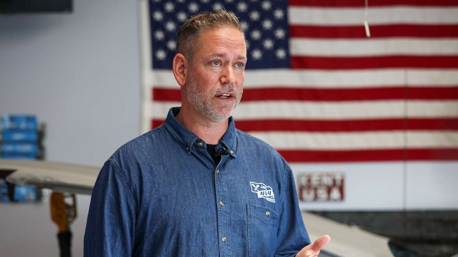 Independent union leader shakes up Nebraska Senate race