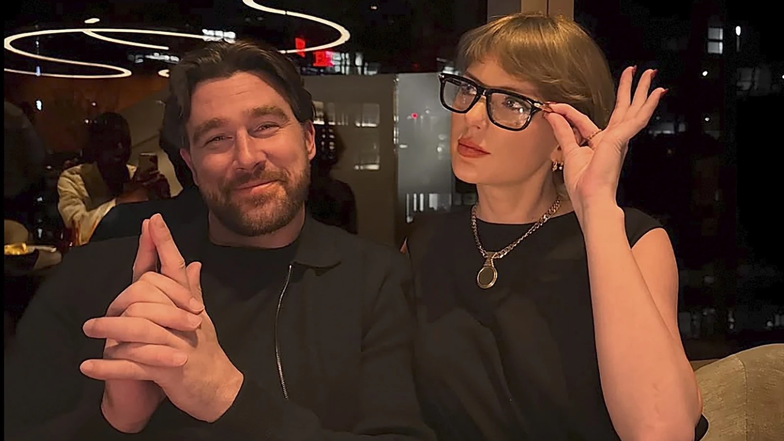 Travis Kelce shows off 'adventures' with Taylor Swift as Matty Healy's mom reactsThe Kansas City Chiefs tight end shared what he did during his offseason.36 minutes ago