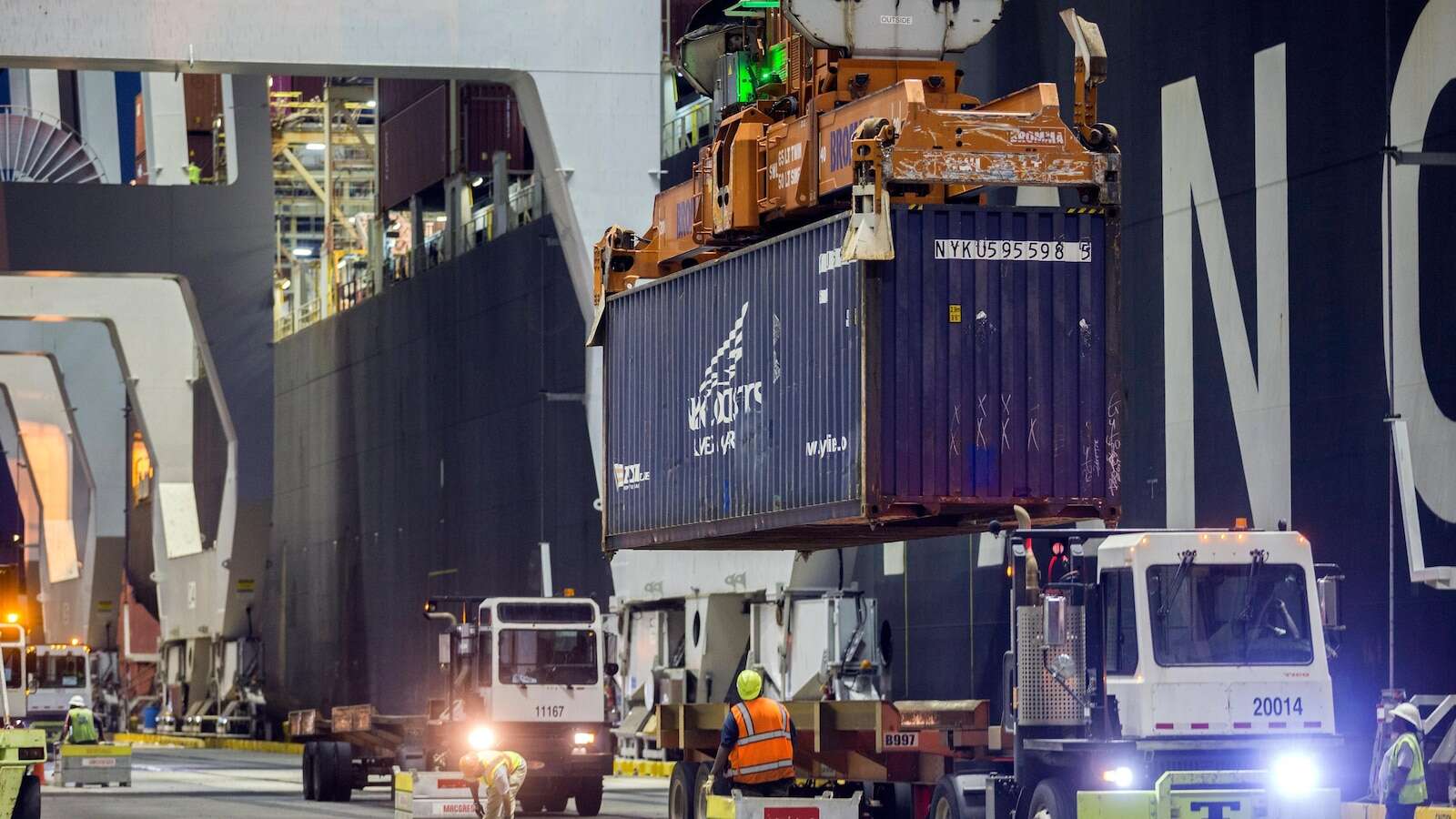 A dockworkers strike could shut down East and Gulf ports. Will it affect holiday shopping?