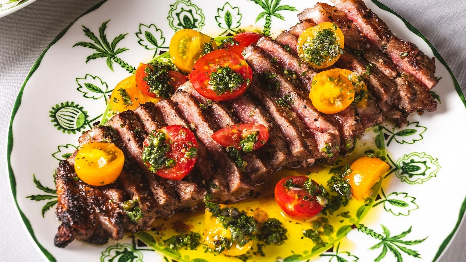 Michelin-starred chef shares 2 steak recipes for summerChef Danny Grant utilizes tomatoes and peppers for two different preparations.33 minutes ago