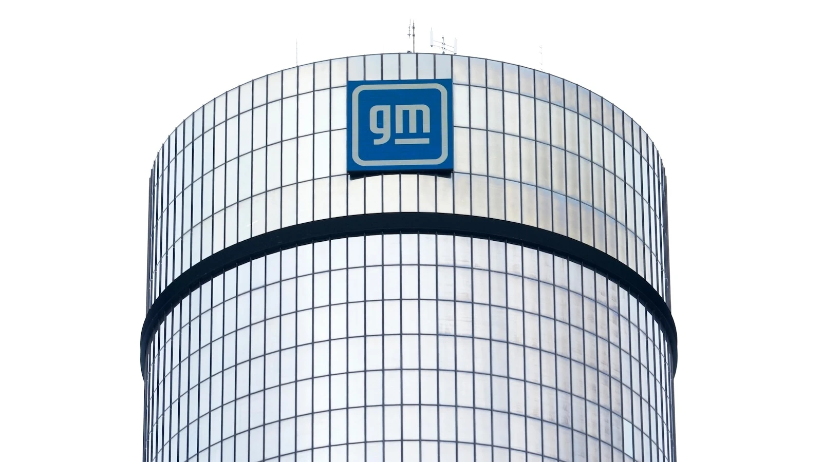 General Motors trims 2025 guidance, anticipating potential $5 billion tariff impact