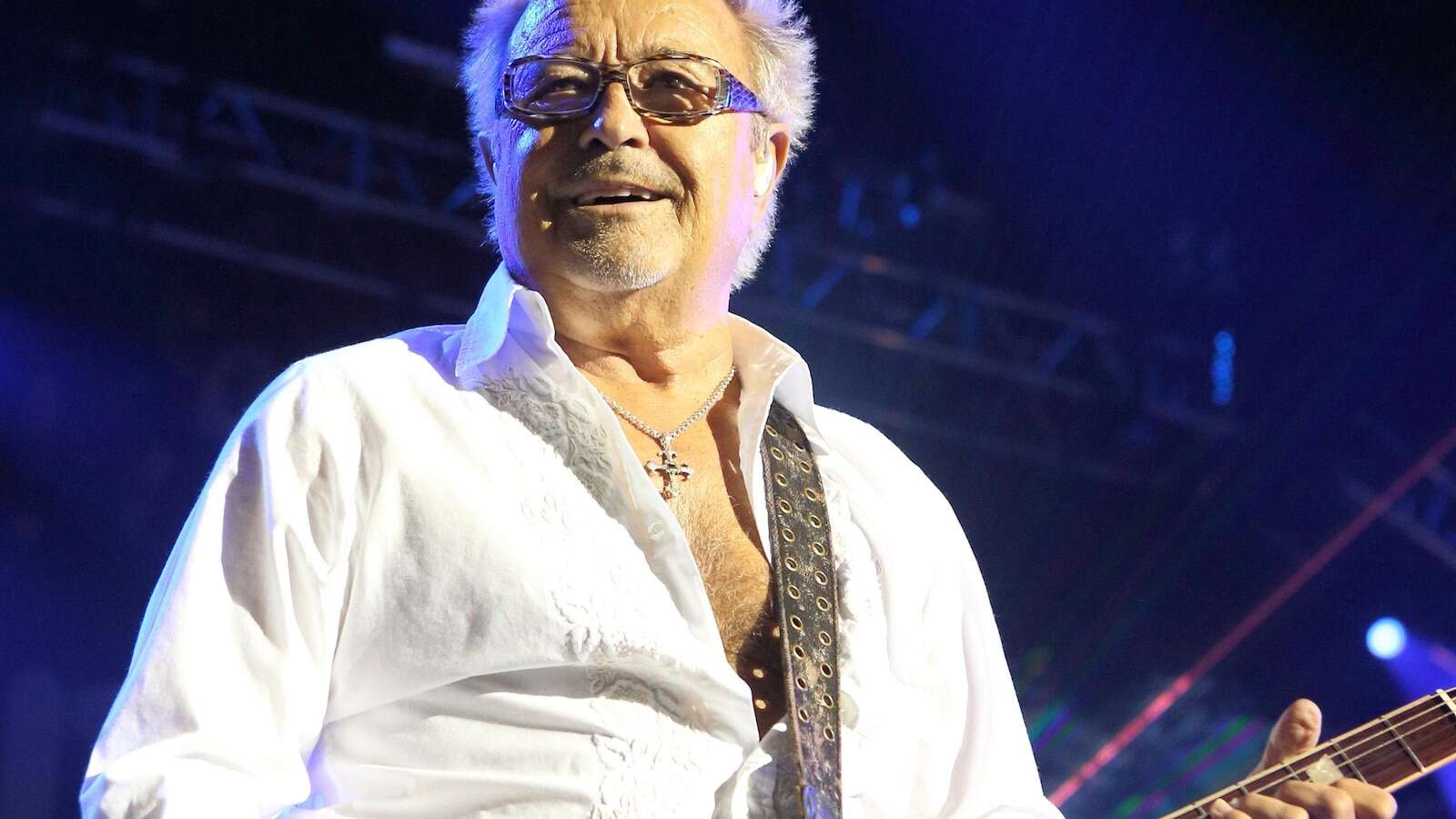 After years of finding the Rock & Roll Hall of Fame cold as ice, Foreigner now knows what love is